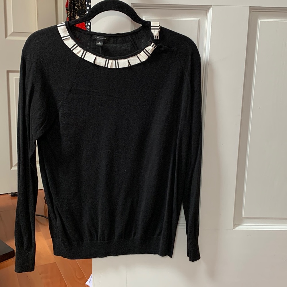 NWT- Ann Taylor black sweater with cream and black design around neckline.Size L